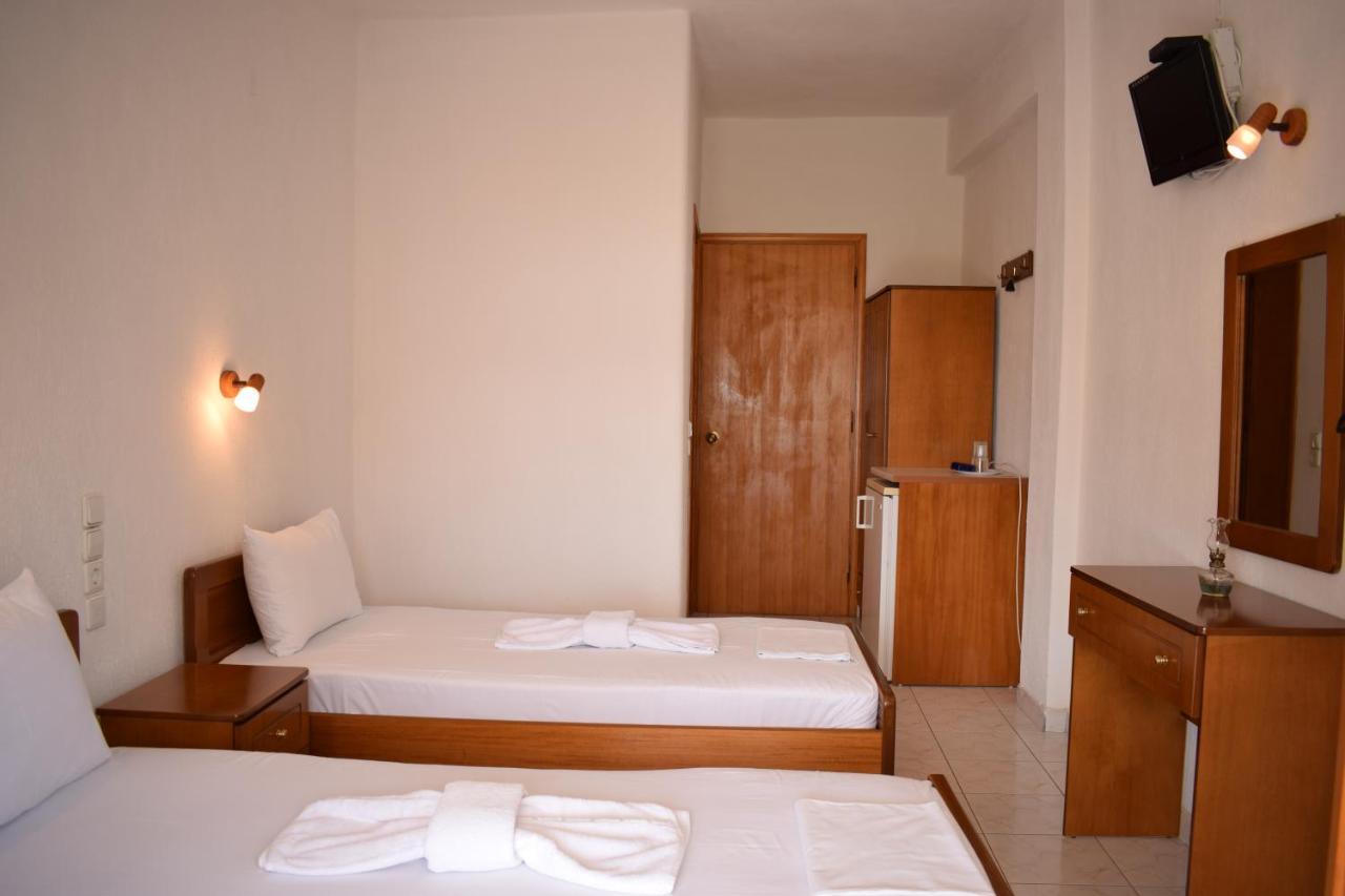 Nikis Rooms Kalamakia Exteriér fotografie