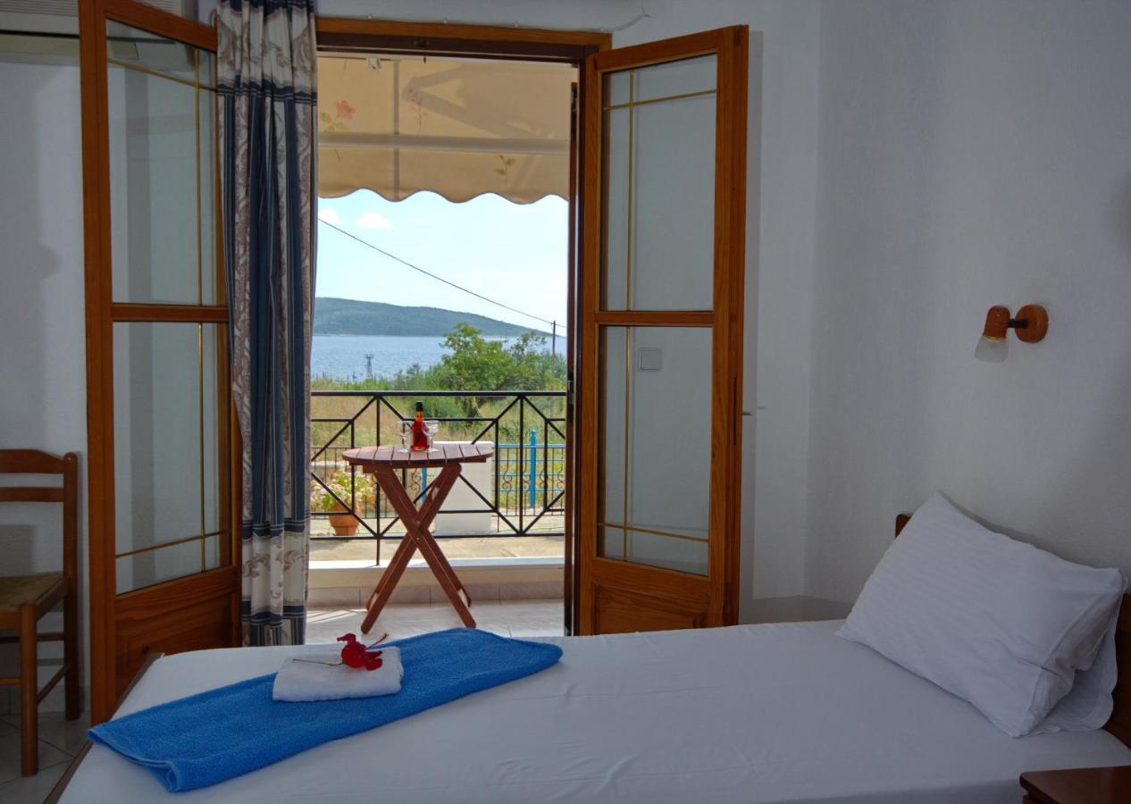 Nikis Rooms Kalamakia Exteriér fotografie